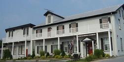 Carriage House Inn